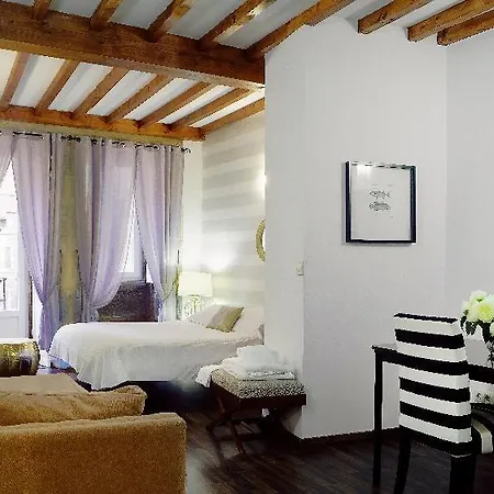 Appartamento Inicia Casas Reales *